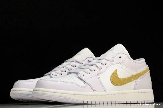 Low Grape 1 DC0774-501 DC0774-501 Jordan Barely 0206